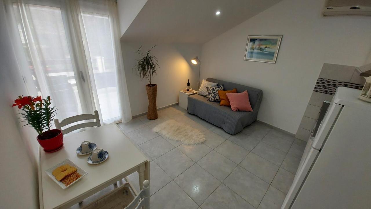 Apartmani Štambuk Jelsa  Bagian luar foto
