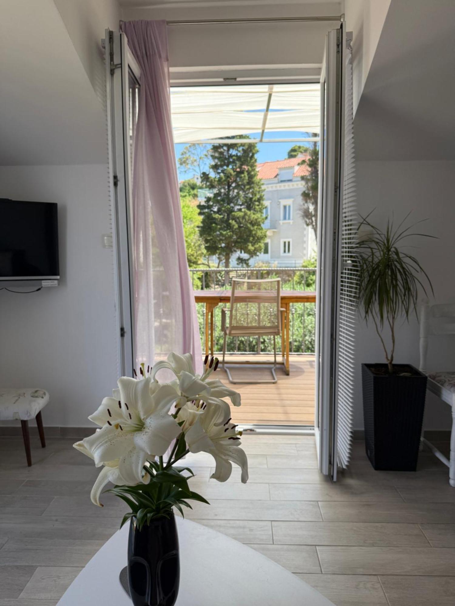 Apartmani Štambuk Jelsa  Bagian luar foto